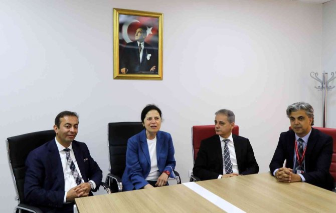 Ebyü İle Hacettepe Üniversitesi, Yök Anadolu Projesi’nde Tıp Alanında Yapılanlar Değerlendirildi