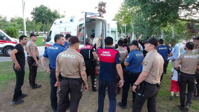 Ordu’da Denizde Boğulma Tehlikesi Geçiren 4’ü Çocuk 5 Kişi Kurtarıldı