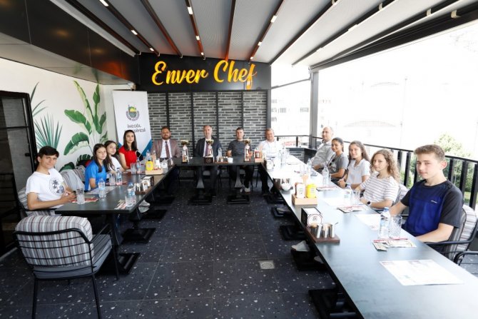 İ̇negöllü 9 Sporcunun Milli Takım Heyecanı