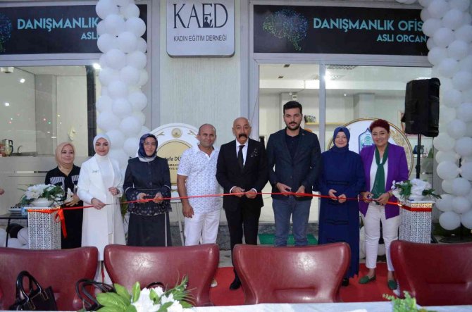 Kadının Eli Kaed İle Güçleniyor