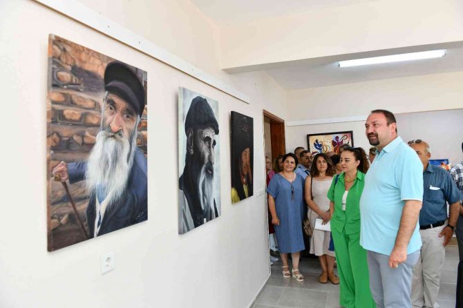 Kaklıç Sanat Akademisi’nin İlk Sergisi Kapılarını Açtı