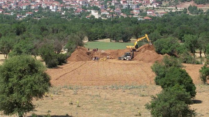 Kayıp Gençler 45 Saattir Kazılan 30 Metrelik Kuyuda Ölü Bulundu