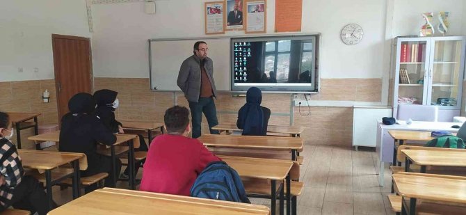 Pazarlar Halk Eğitimi Merkez ’Kurslardan Yararlanmada’ İl Birincisi Oldu