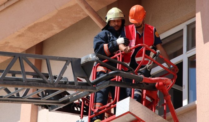 Hastanede Tatbikat Gerçeğini Aratmadı