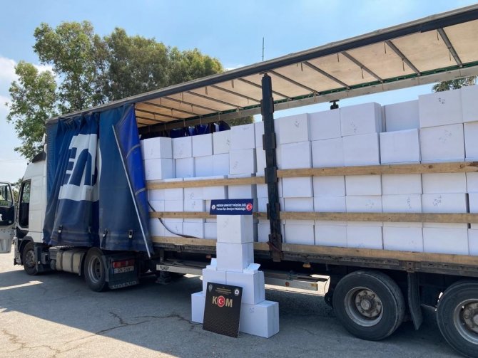 Mersin’de 10 Milyon Boş Makaron Ele Geçirildi