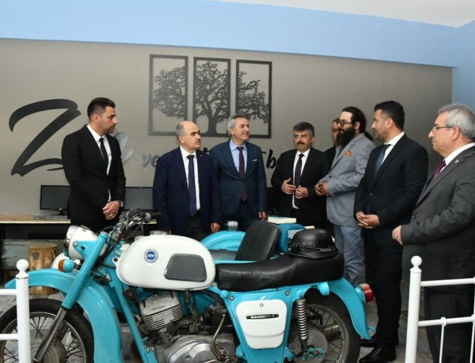 ’Benim Okulum/okul Merkezli Gelişim Projesi’ İle Sıra Dışı Bir Okul