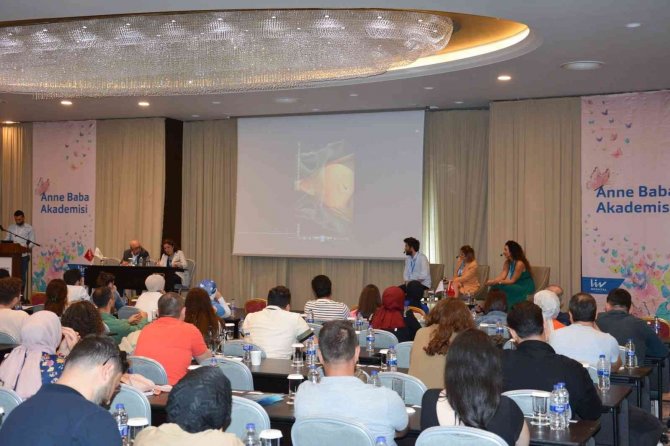 Anne-baba Akademisi’nde Beşinci Yıl