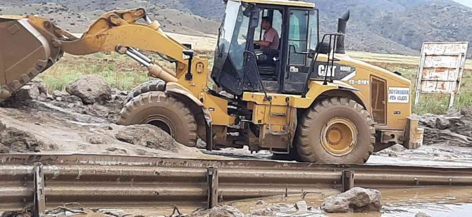 Şereflikoçhisar’da Sel Büyük Hasara Neden Oldu
