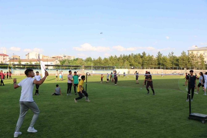 Siirt’te “Bu Yaz Sen De Adını Spora Yaz”’ Spor Şöleni Yapıldı