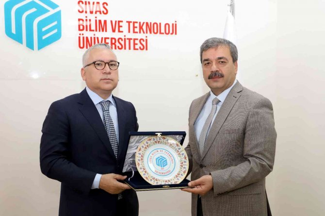 Vali Şimşek: “Sbtü Güzel İşler Başaracak”