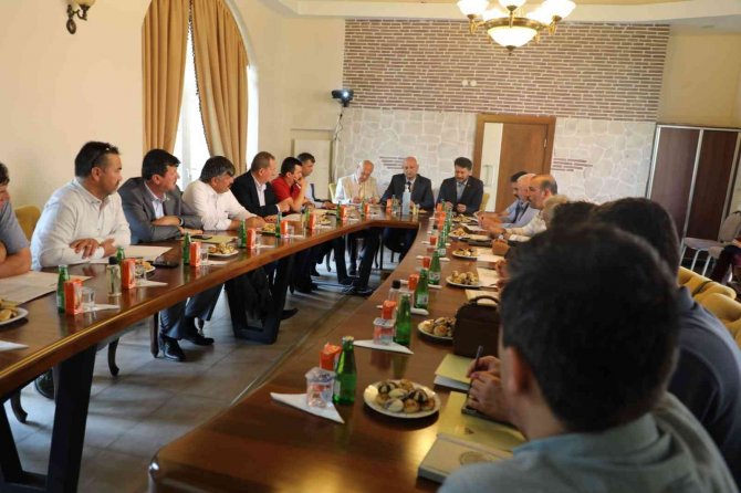 Tmo’nun 2022 Yılı Hububat Alım Kampanyası Bilgilendirme Toplantısı