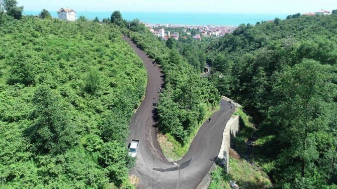 Başkan Zorluoğlu Beşikdüzü İlçesinde Yapılan Çalışmaları Yerinde İnceledi