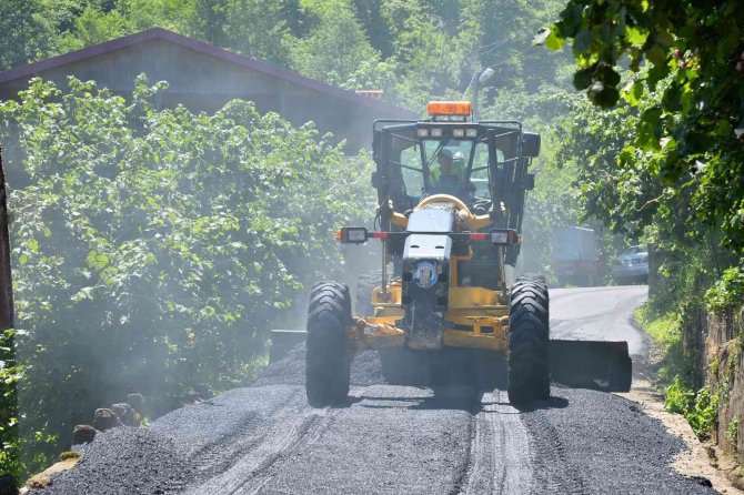 Başkan Zorluoğlu Beşikdüzü İlçesinde Yapılan Çalışmaları Yerinde İnceledi