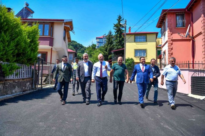 Başkan Zorluoğlu Beşikdüzü İlçesinde Yapılan Çalışmaları Yerinde İnceledi