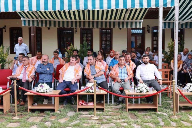 Geleneksel Değerleri Korumak Ve Yaşatmak Adına Düğün Canlandırması Yapıldı