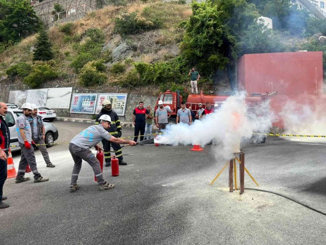 Artvin’de Doğalgaz Yangını Tatbikatı