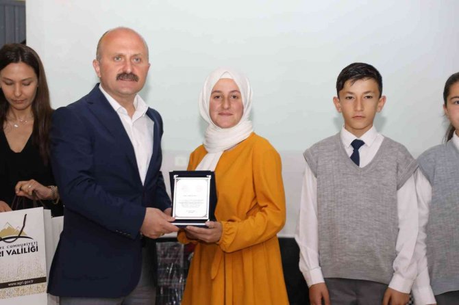 Ağrı’da Öğrenciler Toplam 2 Milyon 11 Bin 246 Kitap Okudu