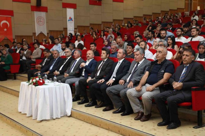 Ağrı’da “Akademik Destek Eğitimi Sertifika Takdim Programı” Düzenlendi