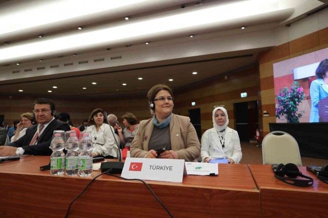 Bakan Yanık, Roma’da Yaşlanma İle İlgili Ülke Beyanını Sundu
