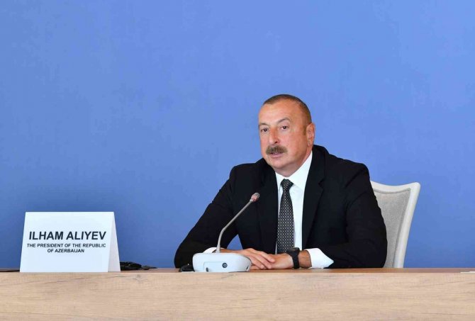 Aliyev: “Ermenistan Tarafından Dağlık Karabağ’ın Statüsü Hakkında Sözler Duymaya Başladık"