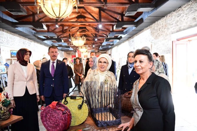 Emine Erdoğan Altındağlı Kadınlarla