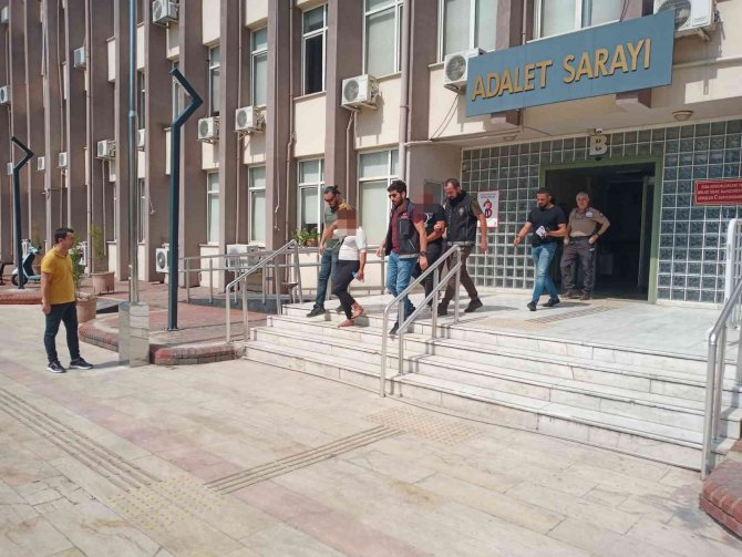 Uyuşturucu Taciri Çift Yakalandı
