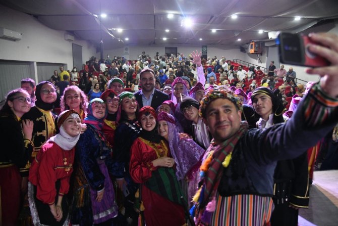 Sahne Sanatları Topluluğu’nun Final Gösterisi Beğeni Topladı
