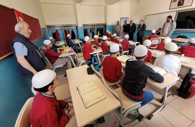 Vali Epcim, Hafızlarla Buluştu