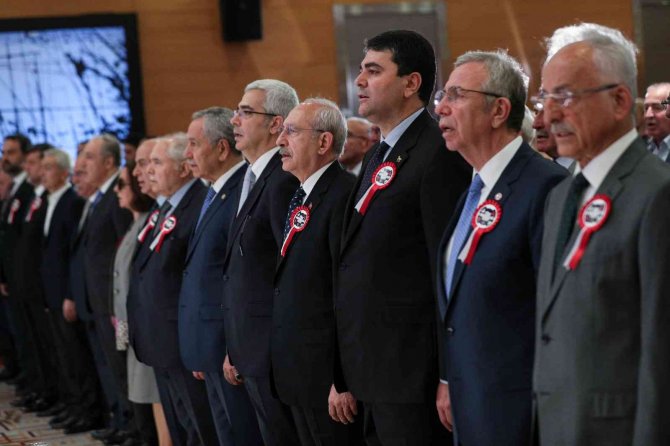 Kılıçdaroğlu: "Bizi Birleştiren Tek Bir Konu Var, Bu Ülkeye Gerçek Anlamda Demokrasiyi Getirmek"
