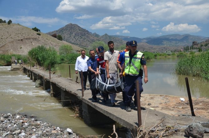 Kayıp Genç Kızın Cansız Bedenine Ulaşıldı