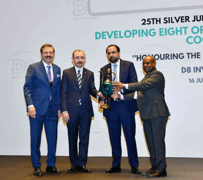 Tobb Başkanı Hisarcıklıoğlu: “D-8 İçi Ticarette 500 Milyar Dolar Hedefliyoruz”