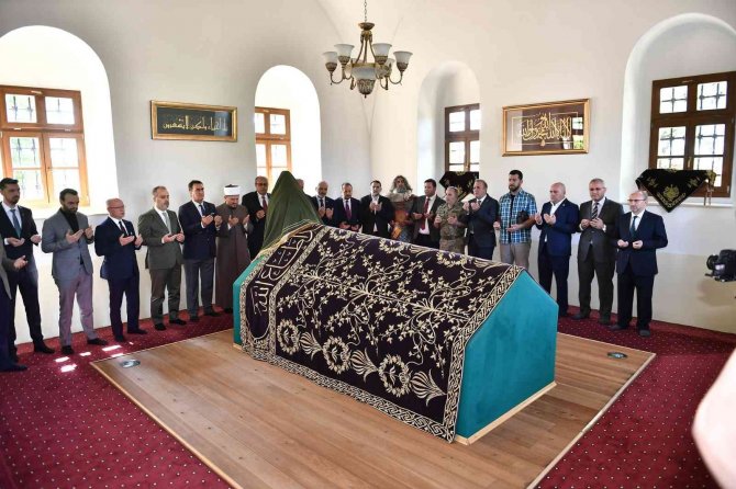 Sultan Murad, Kosova’da Kabri Başında Anıldı