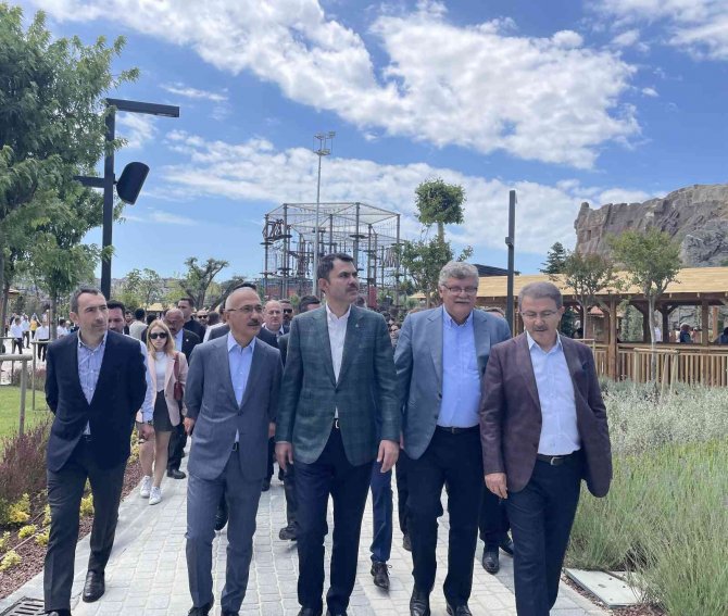 Bakan Kurum: “Haliç’i Kaderine Terk Etmeyeceğiz”