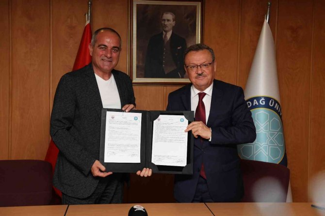 Gemlik Belediyesi’nden Çiftçinin Yol Haritasına Akademik Destek