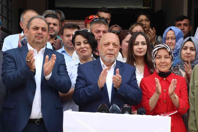 Hak İ̇ş Genel Başkanı Arslan’dan Tanju Özcan’a İstifa Çağrısı