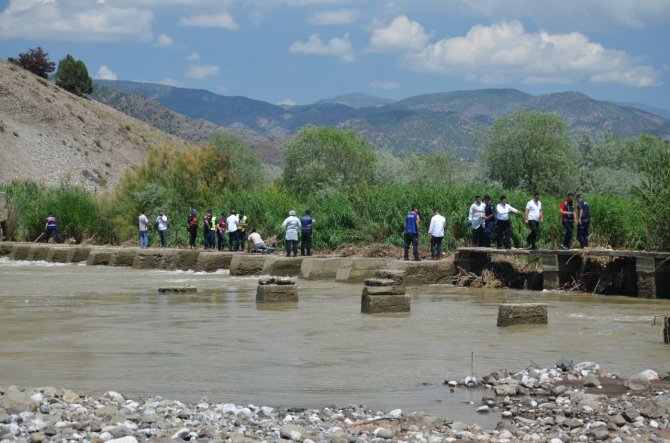 Kayıp Genç Kızın Cansız Bedenine Ulaşıldı
