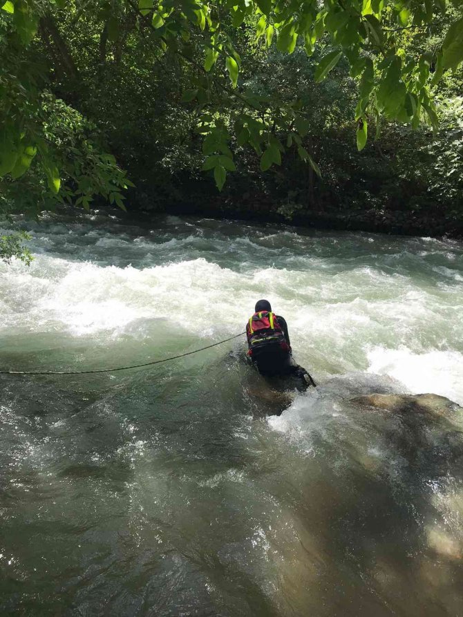 Çayda Akıntıya Kapılan Sağlıkçıyı Arama Çalışmaları 6. Gününde