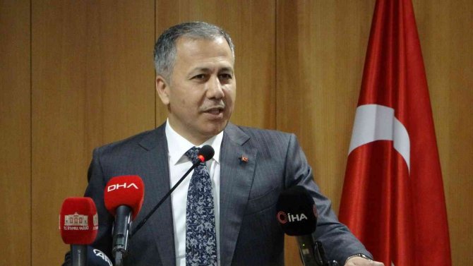 Vali Ali Yerlikaya, “2017 - 2018 Yılından İtibaren İ̇stanbul’da Toplam 14 Hastanemizde “Öğretmenim Elimden Tut” Projesi İle Bin 19 Yavrumuza Hastanelerimizde Eğitim Verildi”