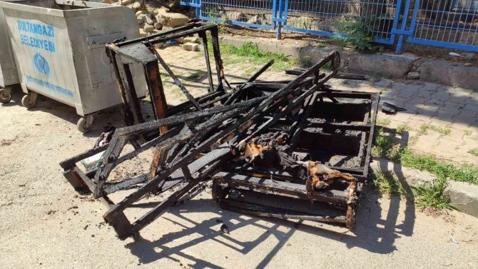 Sultangazi’de Çocukların Yaktığı Ateş Paniğe Neden Oldu