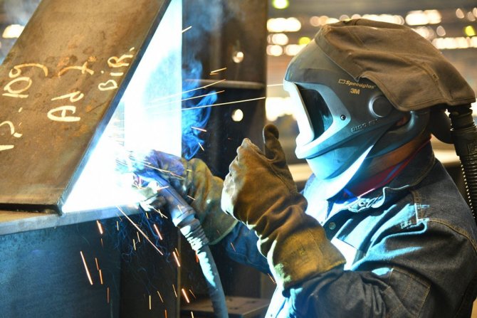 Karçel 9 Bin 600 Ton İhracat İle 148’inci Sırada Yer Aldı