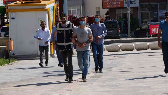 Sokakta Kuzenini Öldüren Şüpheli Yakalandı