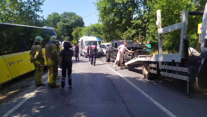 Sarıyer’de İ̇ett Otobüsü Zincirleme Kazaya Karıştı 6 Yaralı