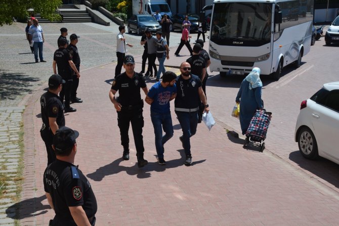 Sinop Merkezli 4 İlde Dolandırıcılık Operasyonu: 48 Bin Vatandaşın Kişisel Verisi Ele Geçirilmiş