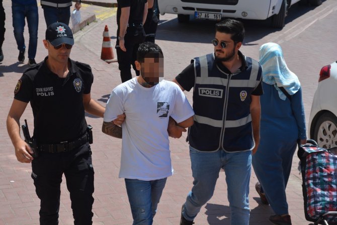 Sinop Merkezli 4 İlde Dolandırıcılık Operasyonu: 48 Bin Vatandaşın Kişisel Verisi Ele Geçirilmiş