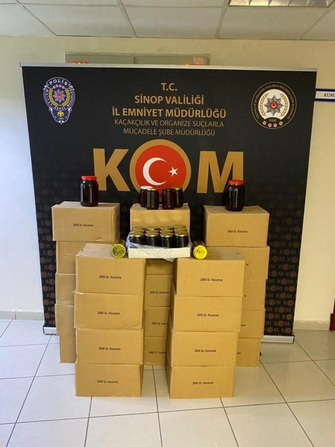 Sinop’ta Sahte Olduğu Düşünülen 490 Kilo Bal Ele Geçirildi