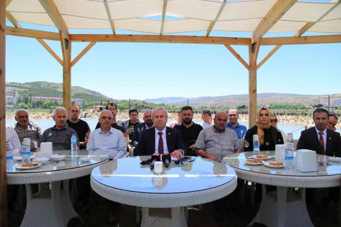 Aydın: “Hizmet İçin Adayım”