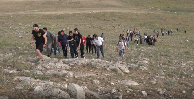 Geçmişi 3 Bin Yıla Dayanan Zernaki Tepe’ye Farkındalık Yürüyüşü