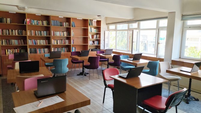 Öğrencilere Karne Hediyesi: 33 Bilgisayar Laboratuvarı