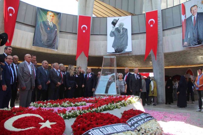 9. Cumhurbaşkanı Demirel Mezarı Başında Anıldı