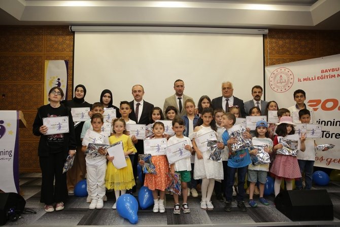 Bayburt’ta 12 Okul İle 20 Öğretmene Etwinning “Kalite Etiketi” Verildi